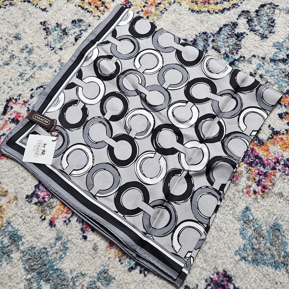 NWT Coach Gray and Black Patterned Scarf